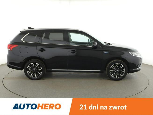 Mitsubishi Outlander FV23% 4x4 PHEV full LED skóra/alcantara klima auto grzane fotele i kie