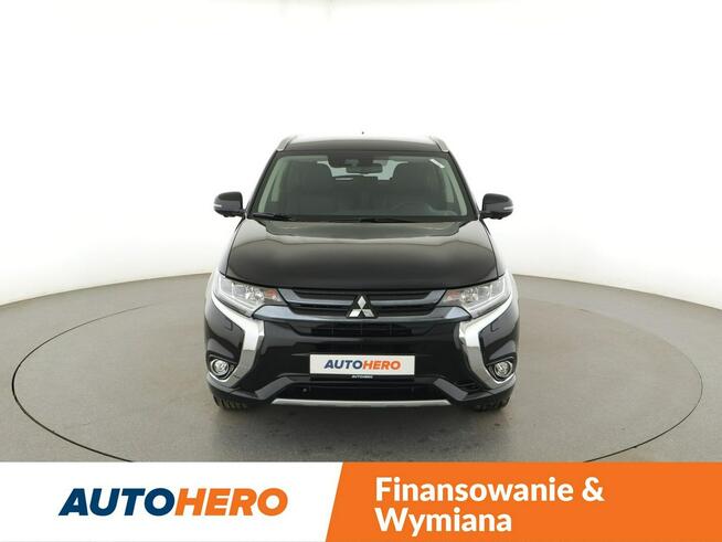 Mitsubishi Outlander FV23% 4x4 PHEV full LED skóra/alcantara klima auto grzane fotele i kie