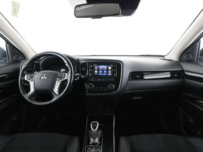 Mitsubishi Outlander FV23% 4x4 PHEV full LED skóra/alcantara klima auto grzane fotele i kie