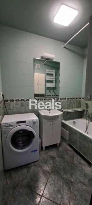 Metro Imielin 250m. 3 pokoje, widna kuchnia balkon