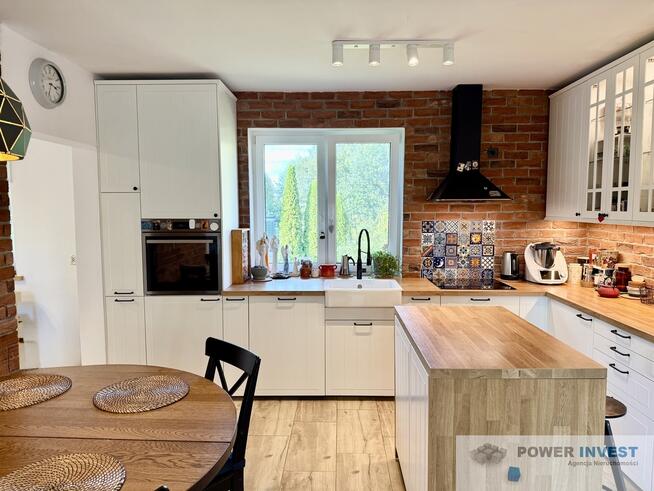 Dom wolnostojący na działce 18 ar