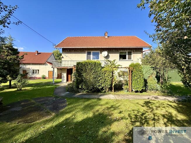 Dom wolnostojący na działce 18 ar