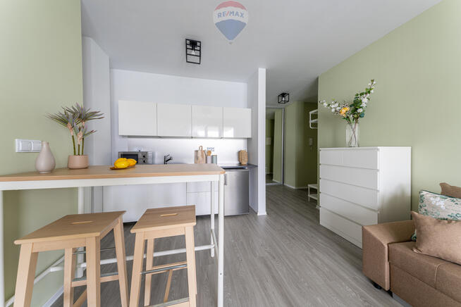 Mieszkanie z dużym tarasem 13m2, czynsz 350zł