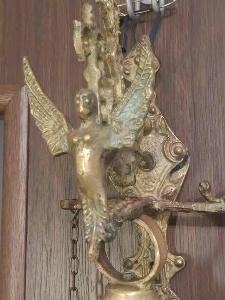 Piękny stary unikalny mosiężny dzwon ze Szwecji