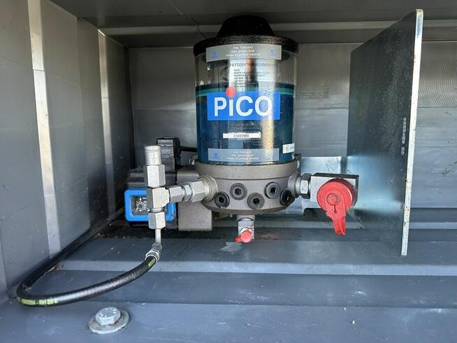 KOPARKA PRZEŁADUNKOWA LIEBHERR LH 22 M LITRONIC