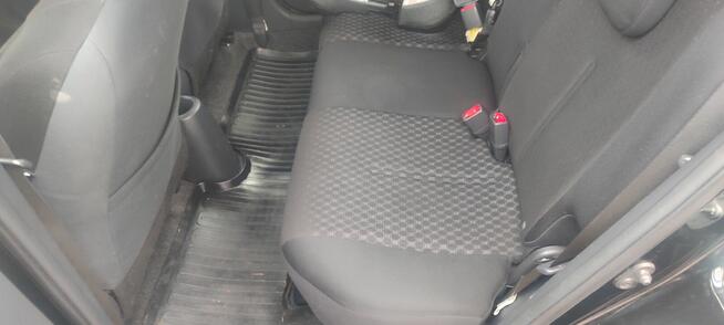 Toyota Urban cruiser 1.3 benzyna 6 biegow