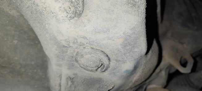 Toyota Yaris 1.3 benzyna**czujniki parkowania**hak**