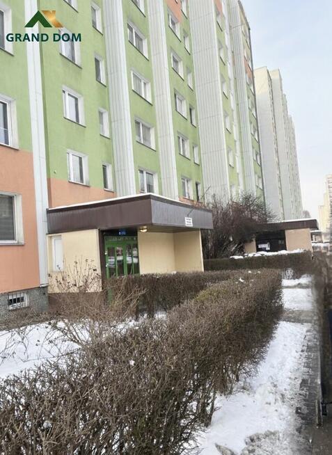 Ustawne mieszkanie z oddzielną kuchnią