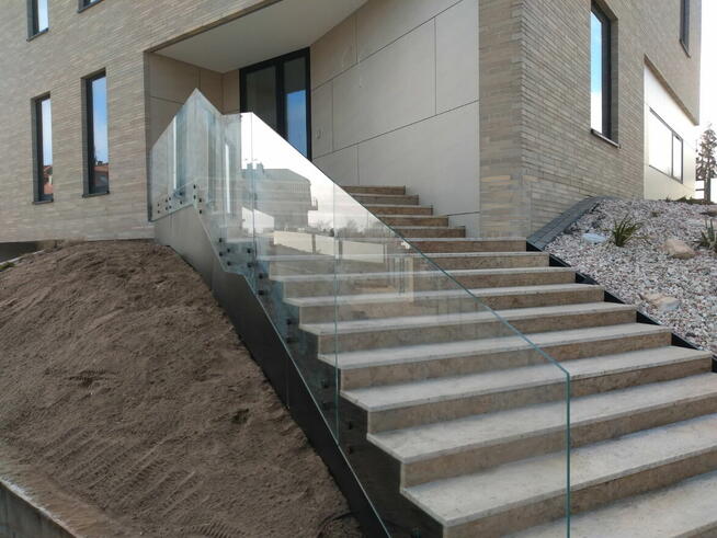 Wykonam balustrady szklane Ryki Garwolin okolice 504.268.751