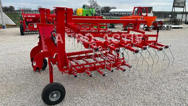 Brona CHWASTOWNIK aktywator opielający chwasty DOSTAWA dofin