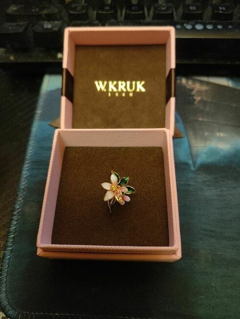 Pierścionek od Kruka Srebro i złoto . Rozmiar 15