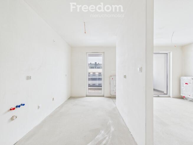 Bez PCC - Taras 17,8 m² parking i komórka w cenie!