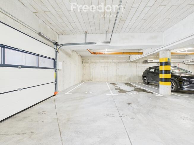 Bez PCC - Taras 17,8 m² parking i komórka w cenie!