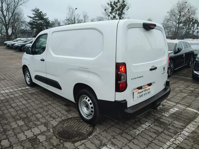 Peugeot Partner Carplay kamera webasto