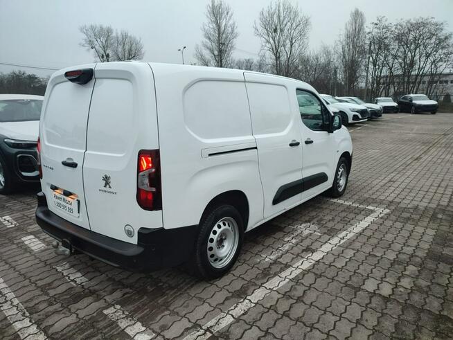 Peugeot Partner Carplay kamera webasto