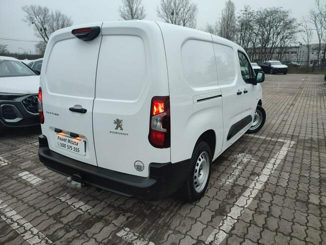 Peugeot Partner Carplay kamera webasto