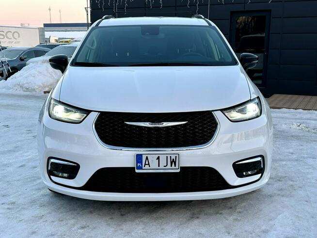 Chrysler Pacifica 3.6 V6 298 KM / HYBRYDA PLUG-IN / Przebieg 900 KM!