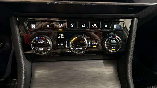 Skoda Superb 2.0 TDI SCR Style DSG Kombi