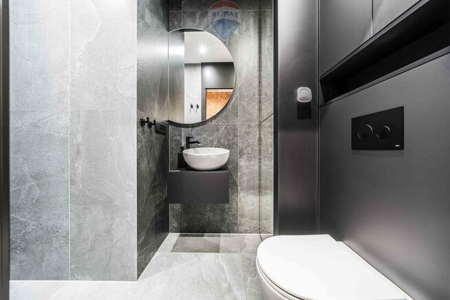 Nowoczesny energooszczędny umeblowany dom Luboń