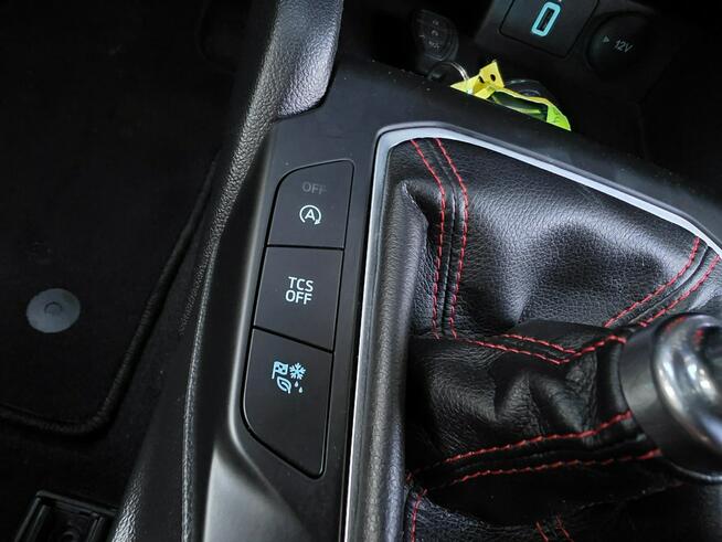 Ford Focus ST-line 1.5 benzyna *ŚLICZNY i zadbany* gwarancja *serwisowany* rej PL