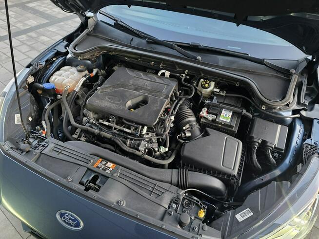 Ford Focus ST-line 1.5 benzyna *ŚLICZNY i zadbany* gwarancja *serwisowany* rej PL