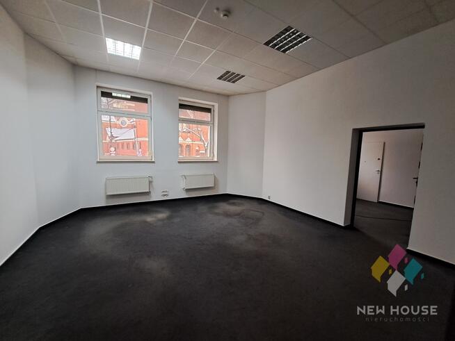 Lokal biurowy z parkingiem