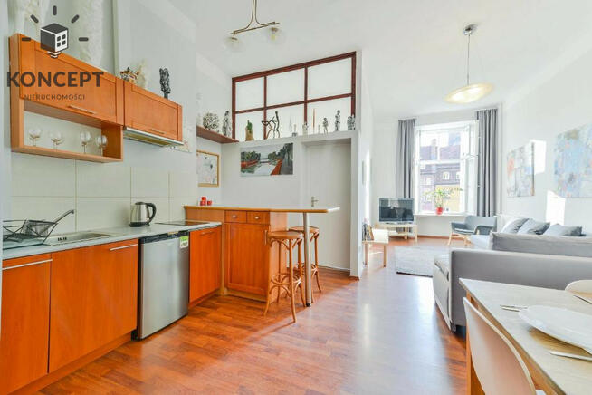 Mieszkanie z widokiem na wrocławski Rynek!