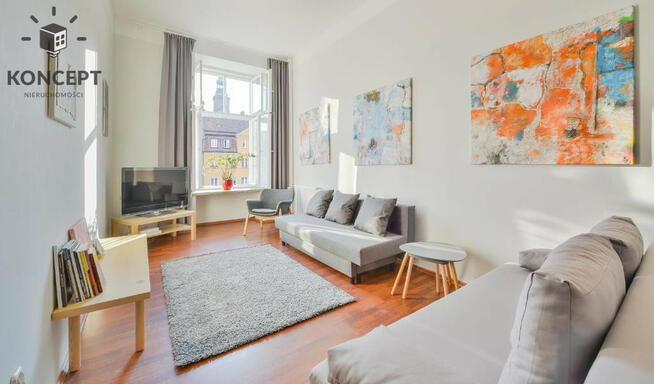 Mieszkanie z widokiem na wrocławski Rynek!