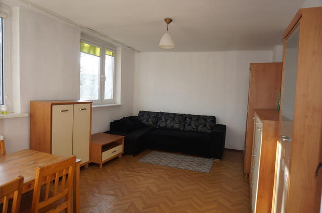 Przestronna kawalerka w bloku na 1 p. na Górczynie