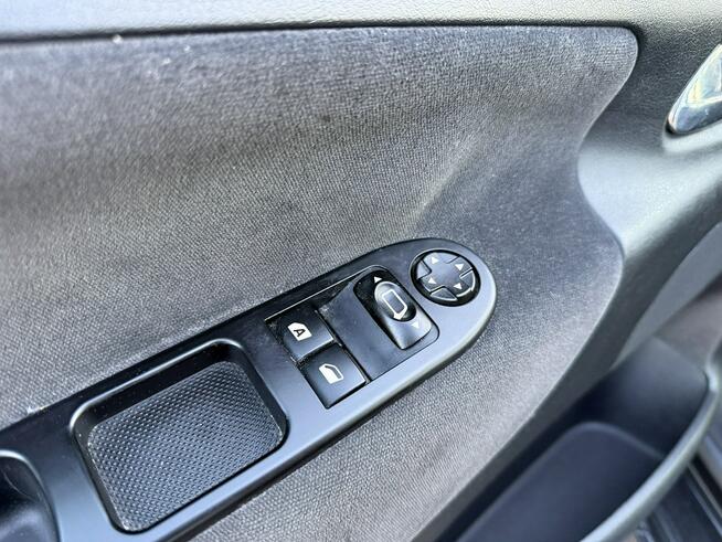 Peugeot 207 1.4i*16v*88KM*Panorama*Klimatronik*Serwis*Opony*Wielose*159tkm*Niemcy*