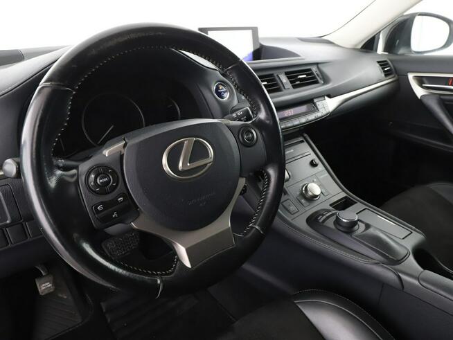 Lexus CT HEV półskóra navi kamera i czujniki parkowania klima auto