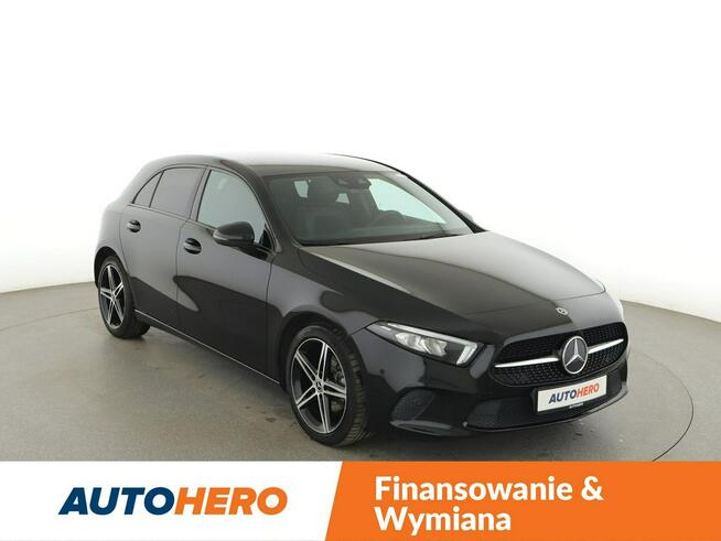 Mercedes A 180 180d Progressive Automat Nawigacja Tempomat Grzane Fotele MBUX FullLED