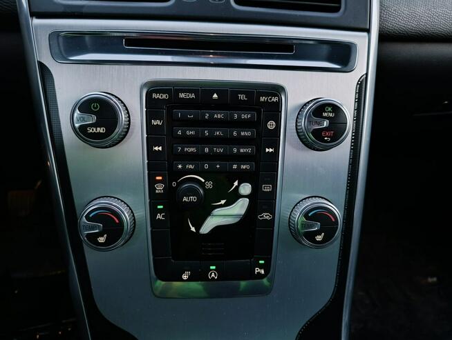 Volvo XC 60 Ksenon navi Ocean Race