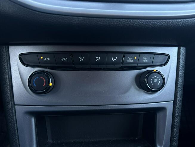 Opel Astra Salon Polska Poleasingowy I właściciel Serwis ASO VAT 23% Bezwypadkowy