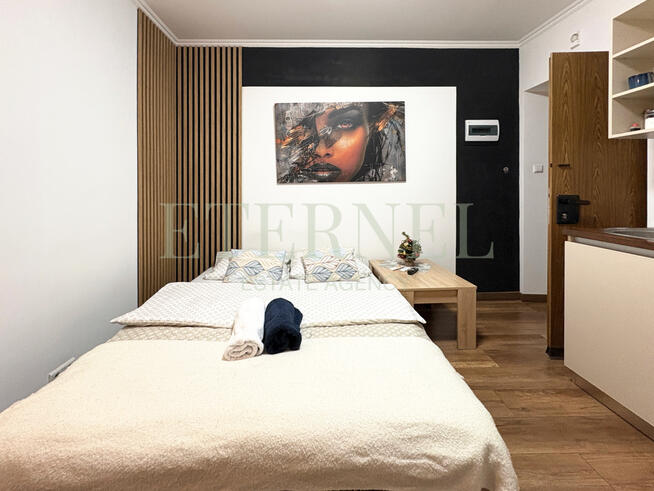 Airbnb/Booking - inwestycyjna kawalerka w centrum