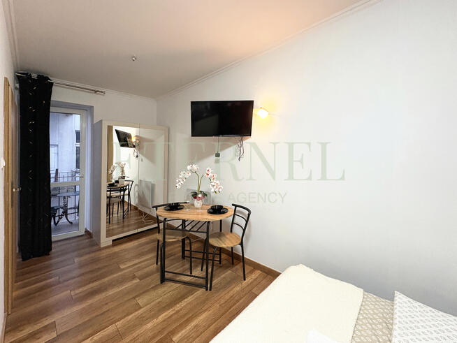 Airbnb/Booking - inwestycyjna kawalerka w centrum