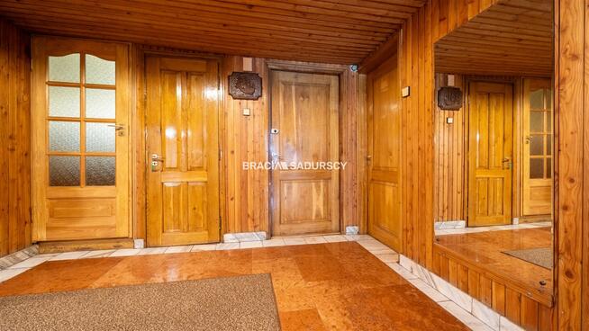 Dom Kraków Grzegórzki, Osiedle Oficerskie, Grochowska