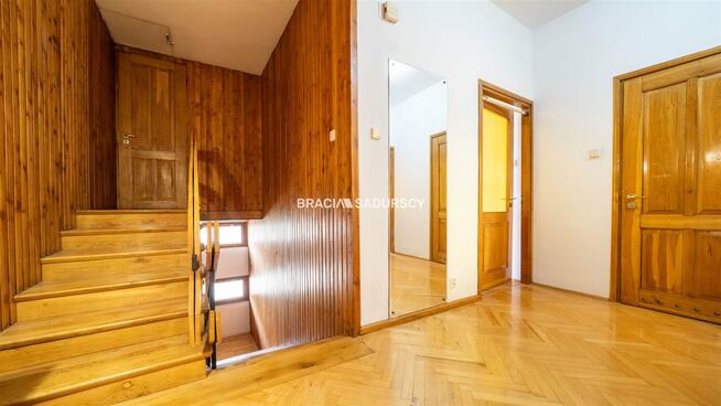 Dom Kraków Grzegórzki, Osiedle Oficerskie, Grochowska