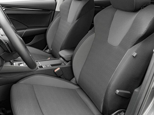 Škoda Octavia 1.5 TSI mHEV 150KM Selection DSG Podgrz.f K.cof Ambient Salon PL VAT23