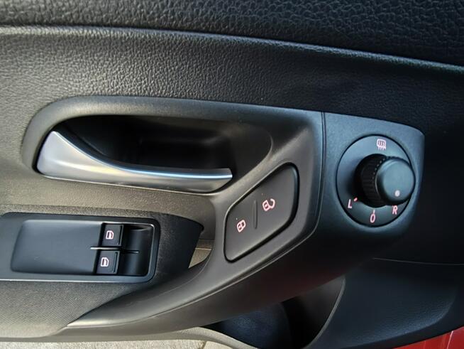 Volkswagen Polo bezwypadkowy bogata opcja serwis Gwarancja