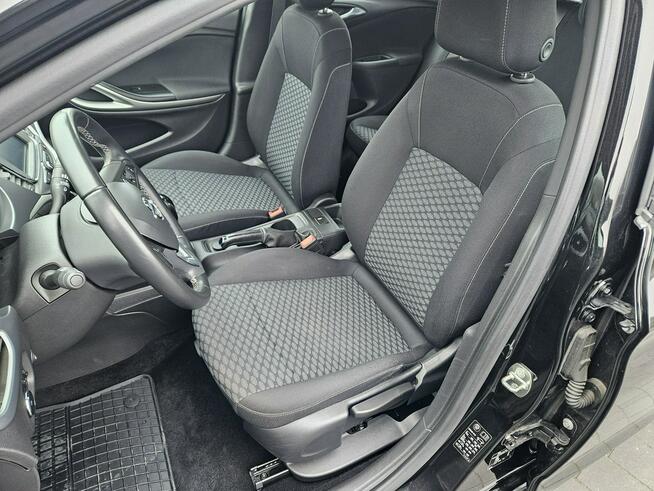 Opel Astra Polski salon