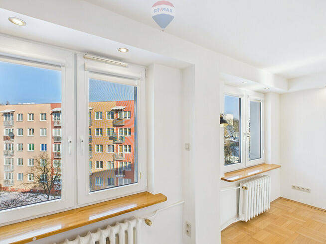 3 pokoje 49 m², do wejścia