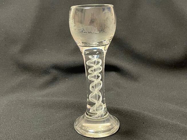 Kielich kieliszek Dzik Huta Szkła Józefina Josephinenhutte