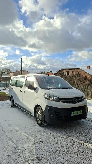 Opel Vivaro 9 osobowy Elektryczny