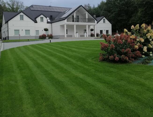 Usługi mini traktorkiem z glebogryzarka, Zakładanie ogrodów