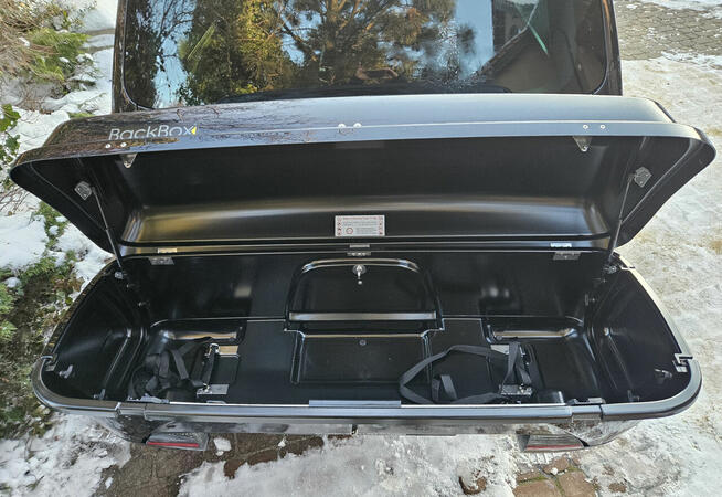 Wypożyczalnia bagażników i boxów na hak Thule Arcos XL i MFT