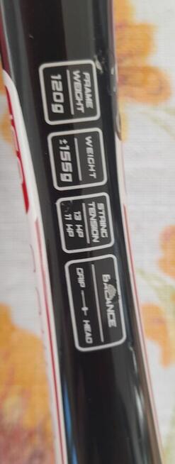 Rakieta Oliver do squasha z pokrowcem, waga 120gr