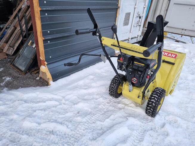 Odśnieżarka SKAN 2 napędem 6.5 km