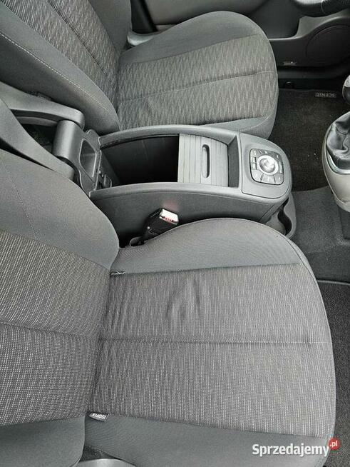 Renault Grand Scenic 2.0 Turbo benz. 165 KM