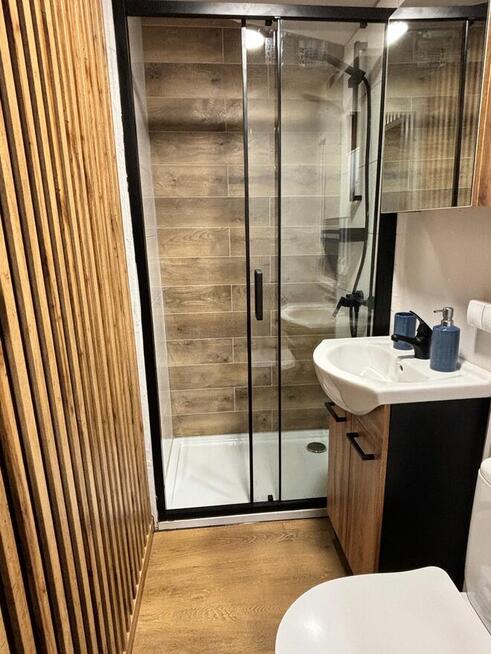 Bungalow z Bania Basen Sauna w Cenie Panieńskie-Kawalerskie